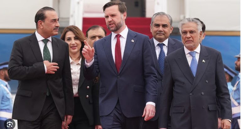 US–Iran Deal Round 2 in Islamabad, Pakistan: What to Expect from High-Stakes Talks US Iran deal 2026, Islamabad talks round 2, Trump Iran negotiations, US Iran peace talks Pakistan, Iran nuclear deal news, Strait of Hormuz crisis, global oil prices USA, Middle East tensions, US foreign policy 2026, breaking US news, Iran sanctions, geopolitics USA